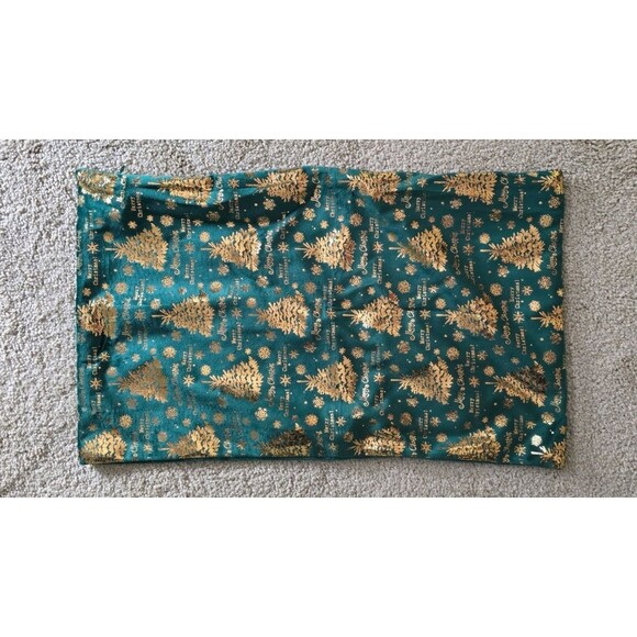 Christmas Tree Lumbar Pillow Covers 2-Pack 12x19 in fit 12x20 Inserts Green Gold - Picture 4 of 5